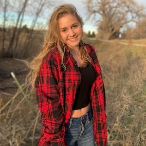 Meet your Posher, Hailey
